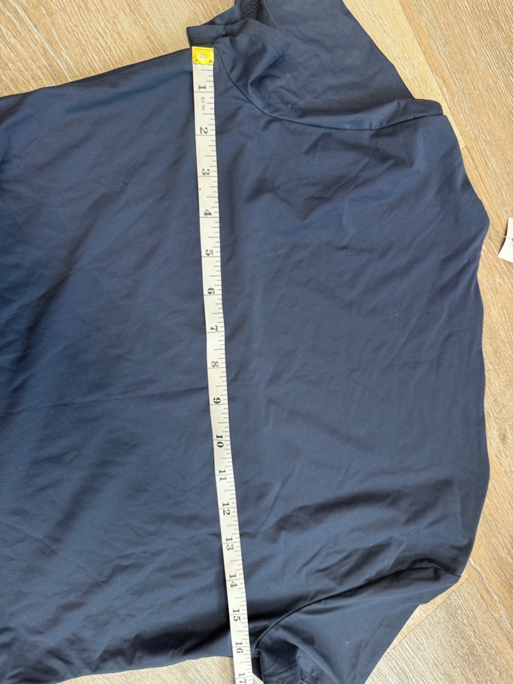 Abercrombie & Fitch Dark Navy Performance Tee size Large Womens - Picture 8 of 9
